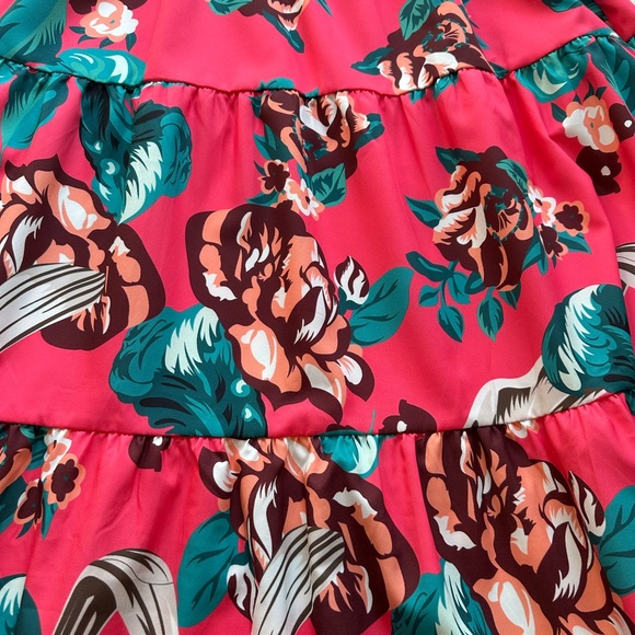 RELISTED * Floral Smocked Bust Tie Straps Floor Length Maxi Dress Women’s Size S - Picture 8 of 10